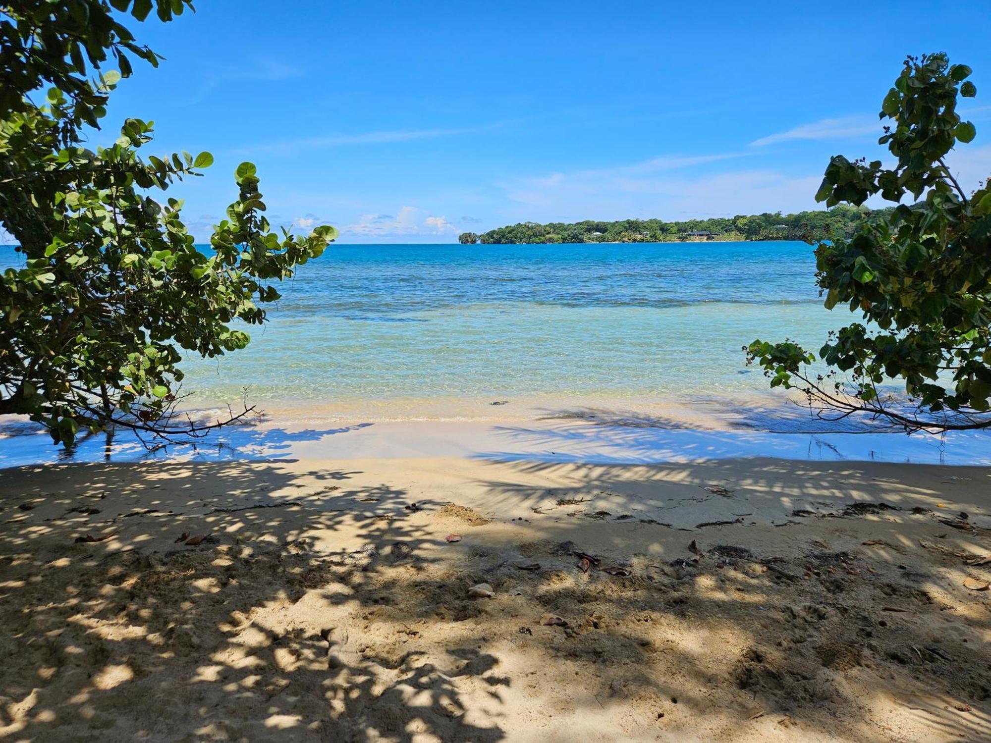Drago Beach House - Private Beach Boca del Drago Exterior foto